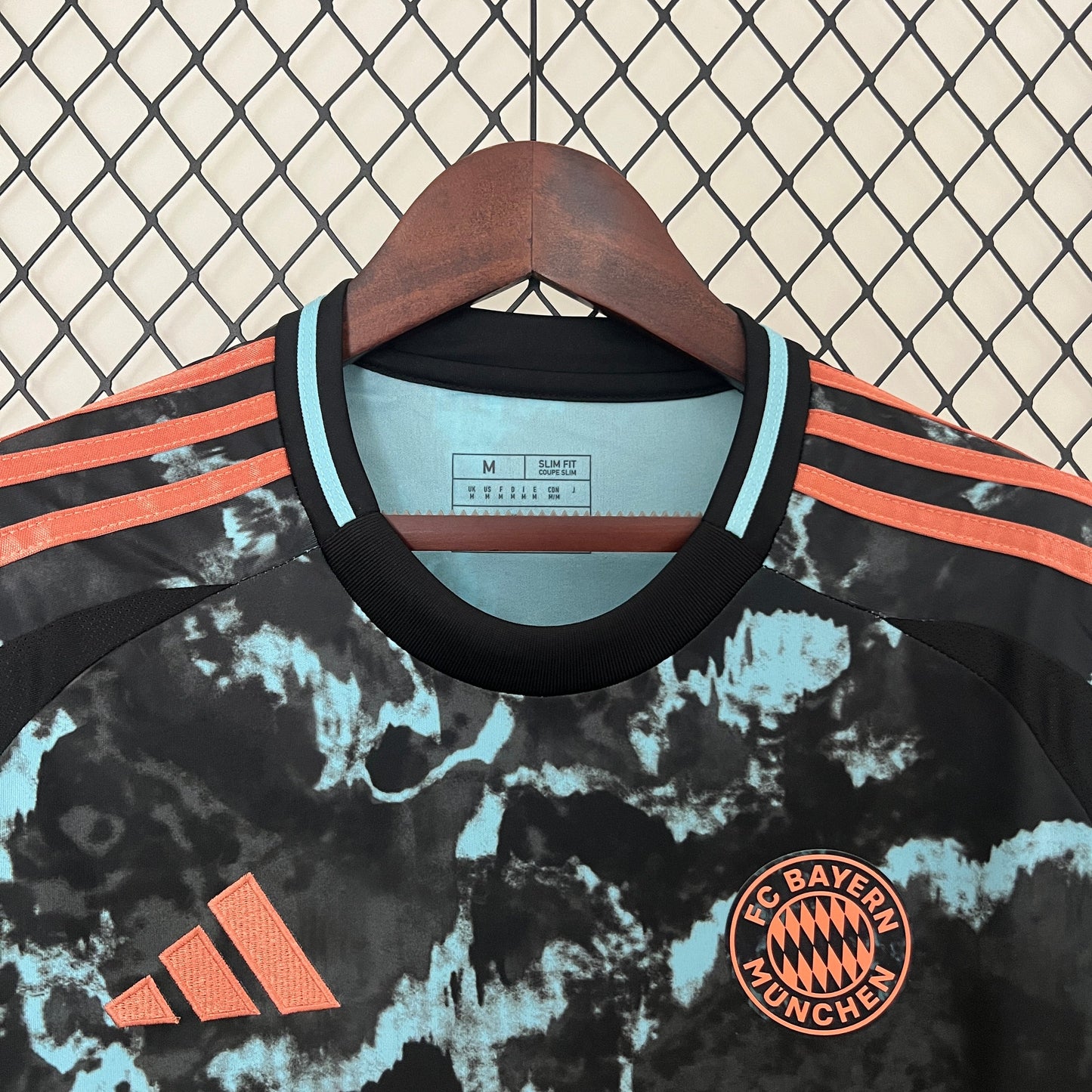 Bayern Múnich Away 24/25