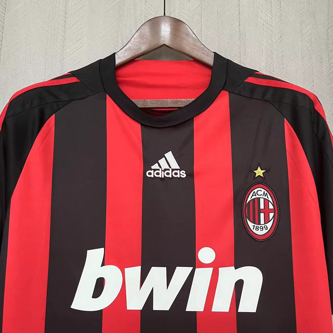 Milan Home 08/09 Retro